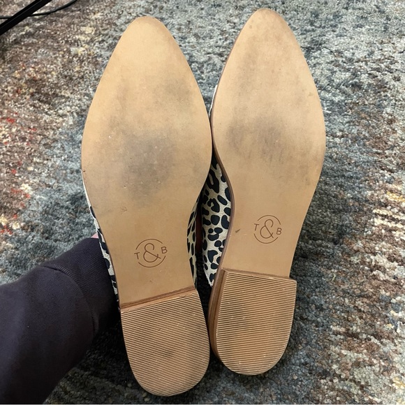 Treasure & Bond Cheetah Print Slip On Mules - Picture 3 of 8